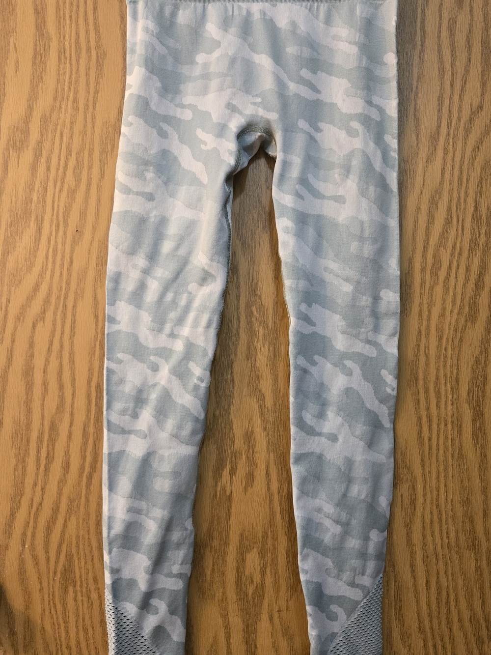 Ladies Camouflage Leggings - Light Gray/White